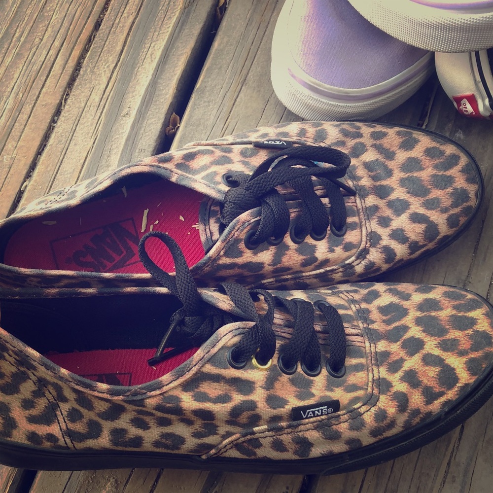 90%OFF👣Cheetah women’s Vans ❤️❤️❤️sale now🌺